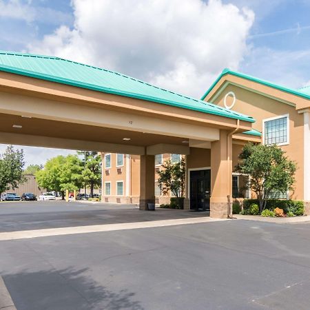Quality Inn & Suites Of Alma - Northeast From Fort Smith Zewnętrze zdjęcie