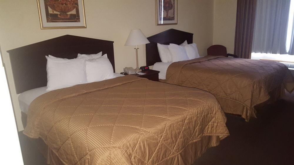 Quality Inn & Suites Of Alma - Northeast From Fort Smith Zewnętrze zdjęcie